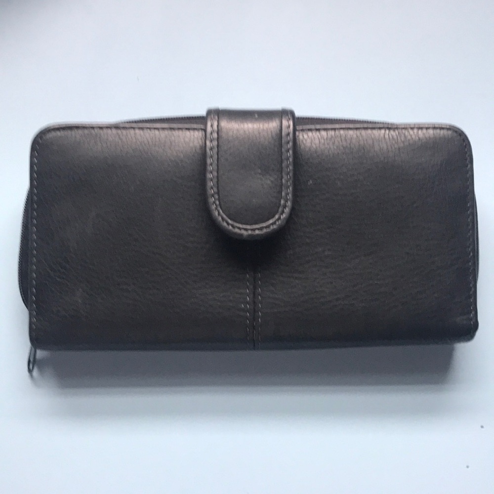 Buxton Black Leather Wallet